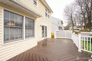 15 Lynn Ct, North Brunswick Township, NJ 08902 - Photo 33