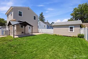 30 W Park Ave, Avenel, NJ 07001 - Photo 29