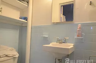 405 N Washington Ave, Dunellen, NJ 08812 - Photo 5