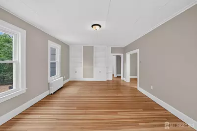678 Ridgedale Avenue, Woodbridge Township, NJ 07095 - Photo 9