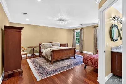 [Address not provided], Manalapan Township, NJ 07726 - Photo 17