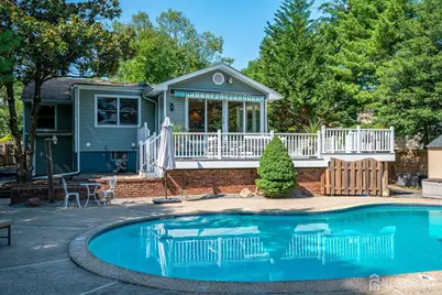 41 W Calvert Avenue, Edison, NJ 08820 - Photo 7