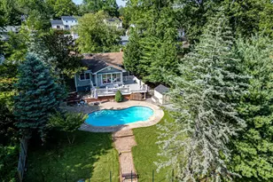 41 W Calvert Ave, Edison, NJ 08820 - Photo 15