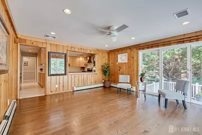 41 W Calvert Avenue, Edison, NJ 08820 - Photo 27