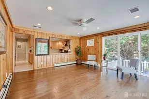 41 W Calvert Ave, Edison, NJ 08820 - Photo 27