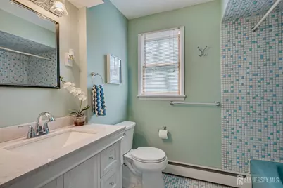 41 W Calvert Avenue, Edison, NJ 08820 - Photo 39