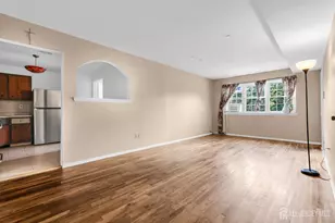 299 College Dr, Edison, NJ 08817 - Photo 5
