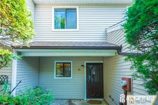 12 Sunflower Ct, Edison, NJ 08820 - Photo 3