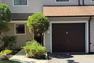 12 Sunflower Ct, Edison, NJ 08820 - Photo 21