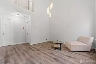 10 Starlight Ct, New Brunswick, NJ 08901 - Photo 9
