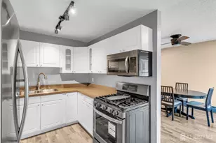 13 Lake Ave, East Brunswick Township, NJ 08816 - Photo 19