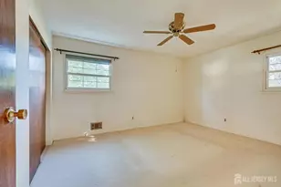 31 Rieder Rd, Edison, NJ 08817 - Photo 23