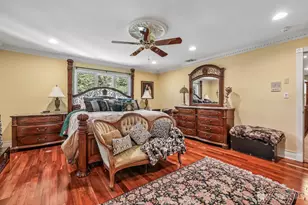827 Holmdel Rd, Holmdel, NJ 07733 - Photo 17
