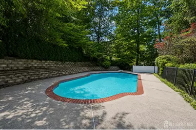 827 Holmdel Road, Holmdel, NJ 07733 - Photo 35