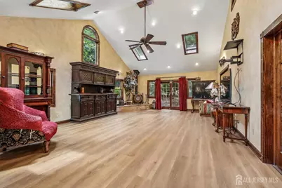 827 Holmdel Road, Holmdel, NJ 07733 - Photo 13