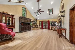 827 Holmdel Rd, Holmdel, NJ 07733 - Photo 13