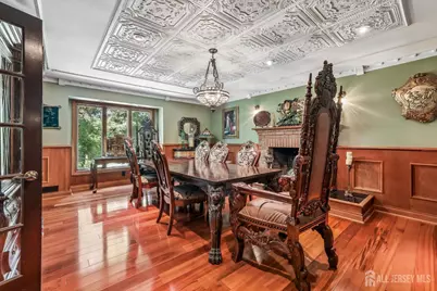 827 Holmdel Road, Holmdel, NJ 07733 - Photo 9