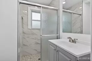 16 Gordon St, Aberdeen Township, NJ 07721 - Photo 11