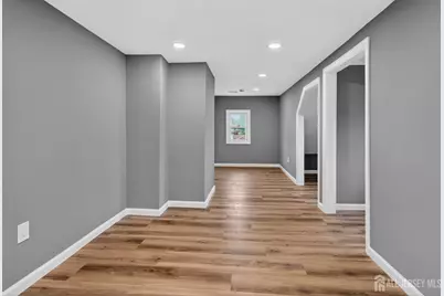 16 Gordon Street, Aberdeen Township, NJ 07721 - Photo 29
