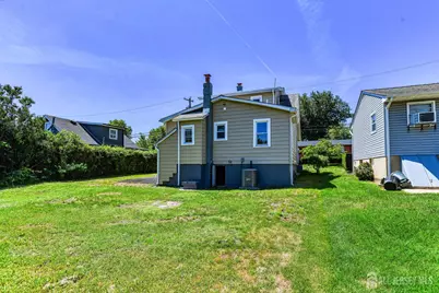 16 Gordon Street, Aberdeen Township, NJ 07721 - Photo 53