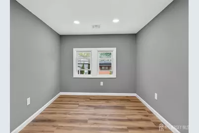 16 Gordon Street, Aberdeen Township, NJ 07721 - Photo 33