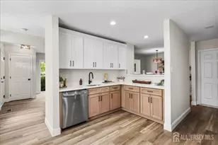 3002 Kapalua Ct, Freehold, NJ 07728 - Photo 11