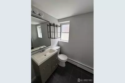 1038 Kingslalnd Lane, Fort Lee, NJ 07024 - Photo 27