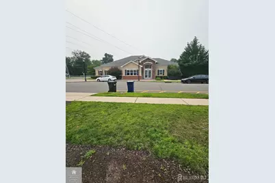 1521 Masters Boulevard, Piscataway Township, NJ 08854 - Photo 9