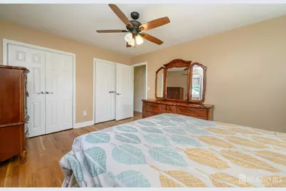 85 Athens Avenue, South Amboy, NJ 08879 - Photo 17