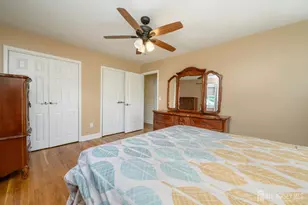 85 Athens Ave, South Amboy, NJ 08879 - Photo 17