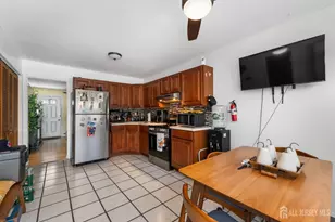 30-30 Warren St, Carteret, NJ 07008 - Photo 11