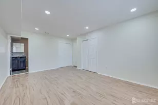 [Address not provided], Edison, NJ 08837 - Photo 21