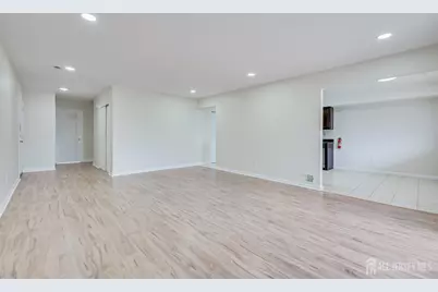 [Address not provided], Edison, NJ 08837 - Photo 5