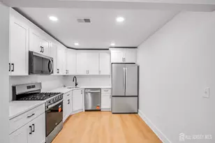 304 College Dr, Edison, NJ 08817 - Photo 9