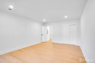 304 College Dr, Edison, NJ 08817 - Photo 17