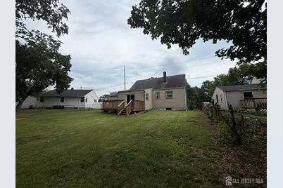 2705 Woodbridge Avenue, Edison, NJ 08817 - Photo 15