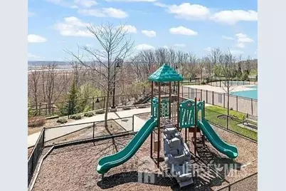 16 Biesiada Court, Sayreville, NJ 08859 - Photo 49