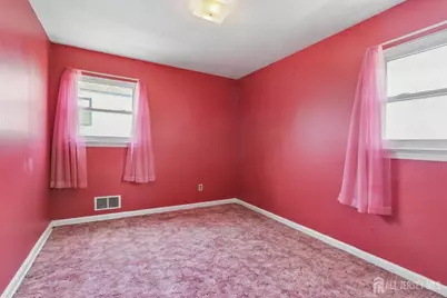 35 Heathcote Avenue, Edison, NJ 08817 - Photo 13