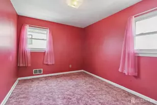35 Heathcote Ave, Edison, NJ 08817 - Photo 13
