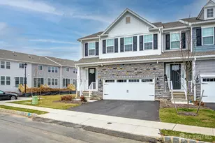 1511 Melrose Blvd, Manalapan Township, NJ 07726 - Photo 3