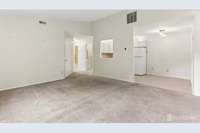 4 Chelsea Drive, Piscataway Township, NJ 08854 - Photo 3