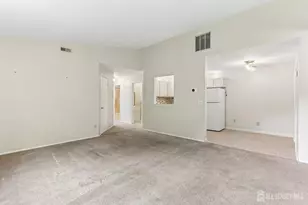 4 Chelsea Dr, Piscataway Township, NJ 08854 - Photo 3