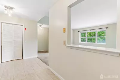 4 Chelsea Drive, Piscataway Township, NJ 08854 - Photo 5