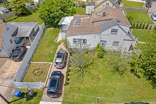 19 Kiva St, Iselin, NJ 08830 - Photo 27