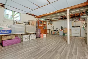 19 Kiva St, Iselin, NJ 08830 - Photo 31