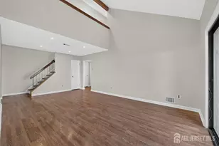 94 Beverly Hl Ter, Woodbridge Township, NJ 07095 - Photo 3