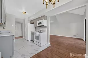 94 Beverly Hl Ter, Woodbridge Township, NJ 07095 - Photo 9