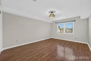 94 Beverly Hl Ter, Woodbridge Township, NJ 07095 - Photo 23