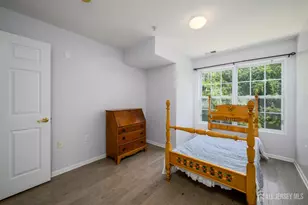 177 Liddle Ave, Edison, NJ 08837 - Photo 13