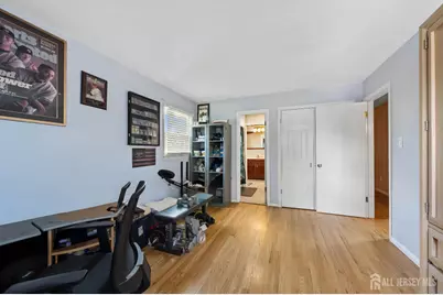 25 Hudson Road, East Brunswick Township, NJ 08816 - Photo 15